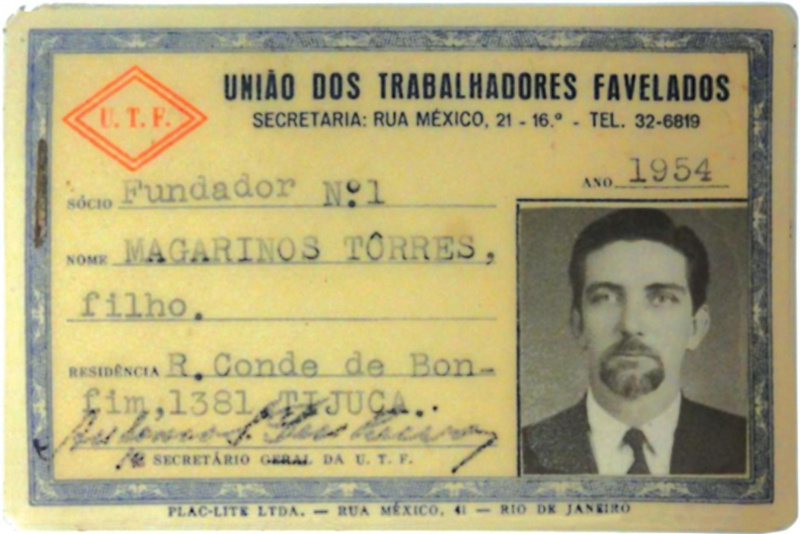 Arquivo:UTF Carteirinha.jpg