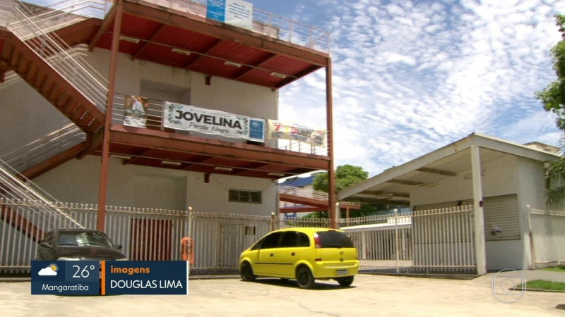 Arquivo:Jovelina Peróla Negra.jpg