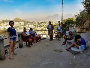 Ação de conscientização com moradores..jpg