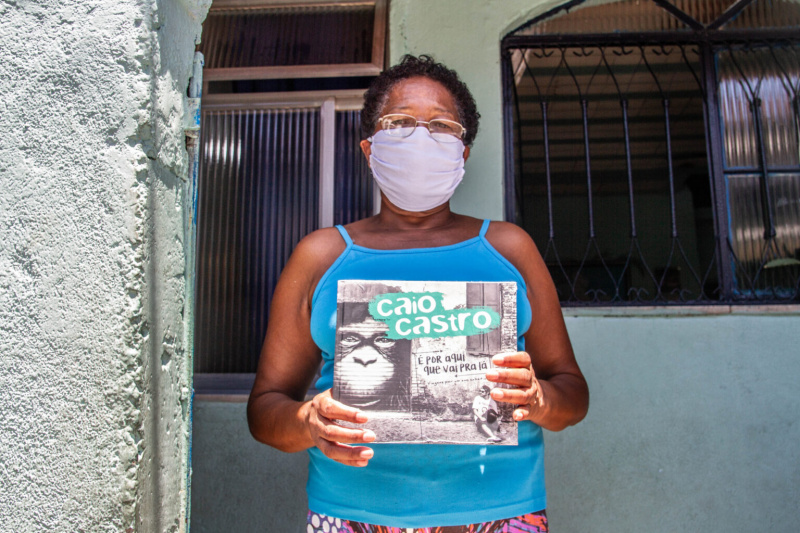 Arquivo:Invasão de livros 03.jpg