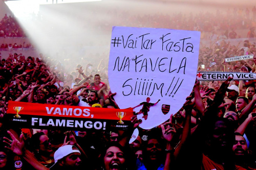 Vai ter festa favela sim flamengo.jpg