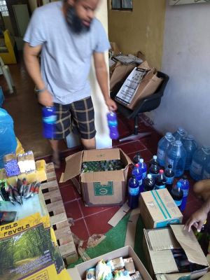 Kits para distribuição.jpg