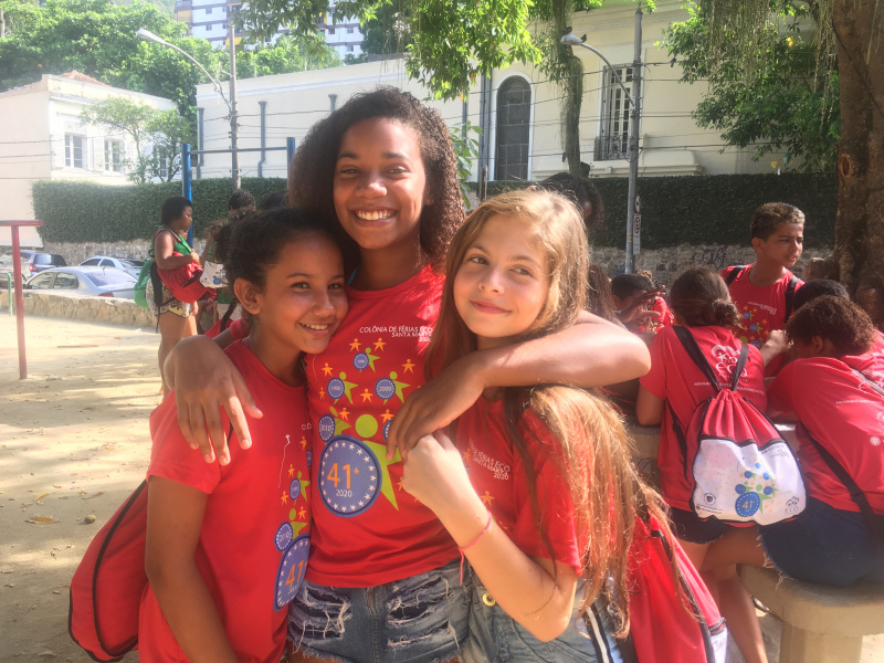 Arquivo:Crianças da Colônia de Férias.JPG